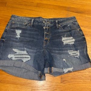 Maurices Mid-Rise shorts